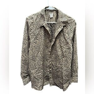 CHICOS Leopard Print button up size 16/18  XL